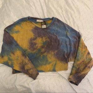 Jolie Women’s Cropped Tie Dye Long Sleeve